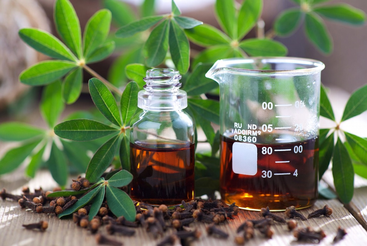 Natural ingredients from Sri Lanka